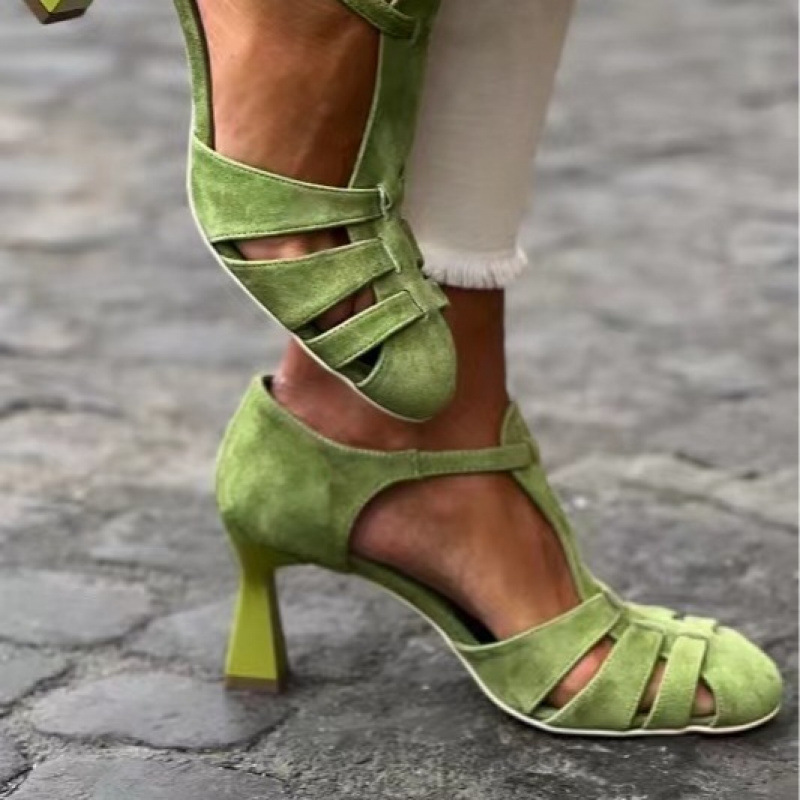 Home Office Size - Women's Green Suede Kitten Heel T-Strap