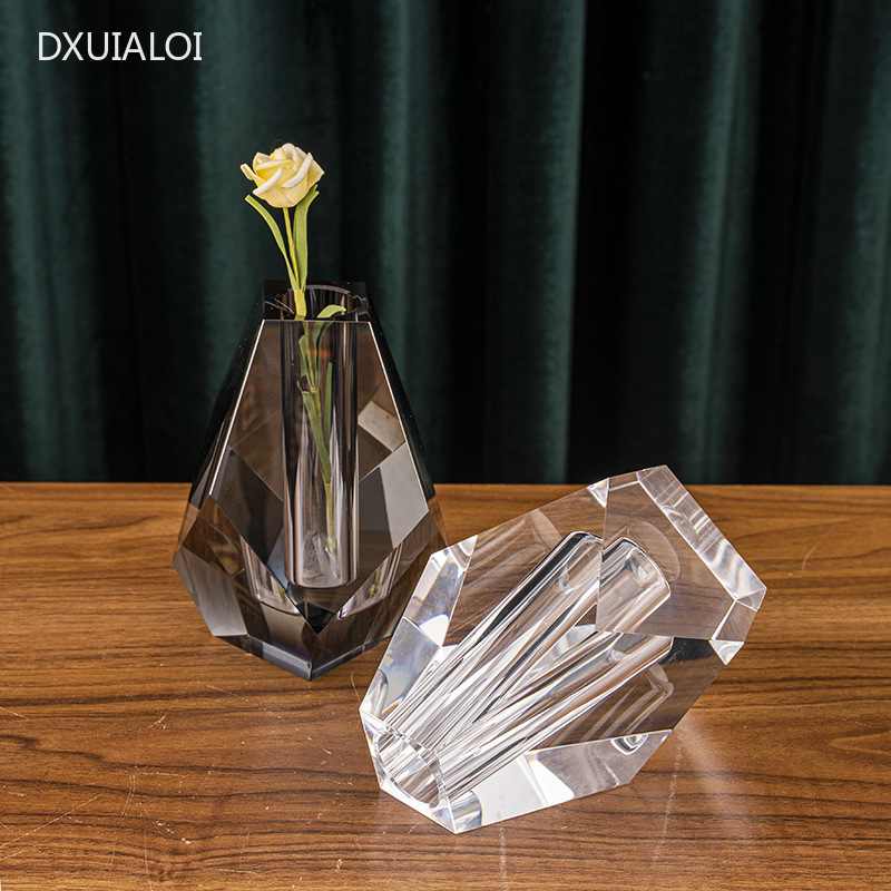 Modern minimalist crystal vase - Home Office Interior Design review and price